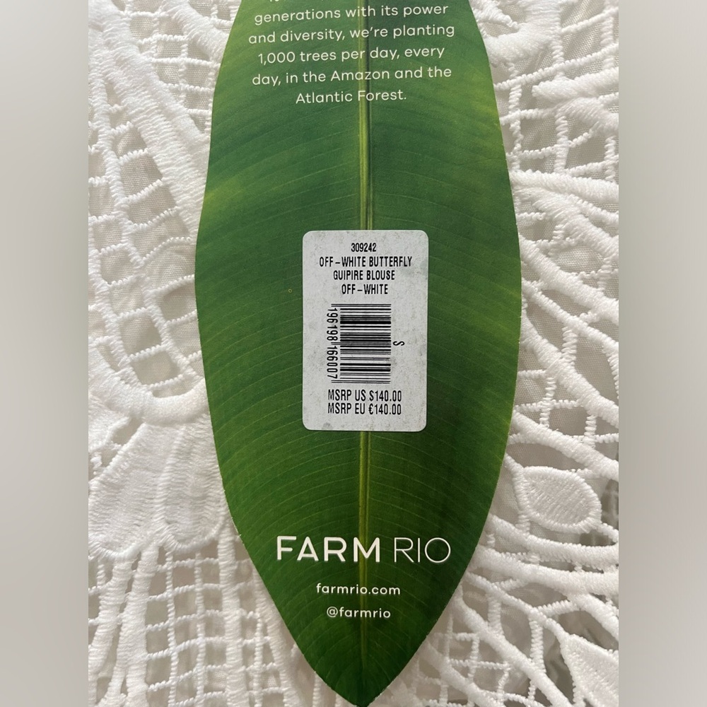 Farm Rio Blouse - Picture 4 of 5